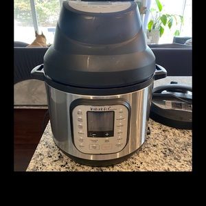 SOLD MERCARI Instapot duo nova air fryer lid